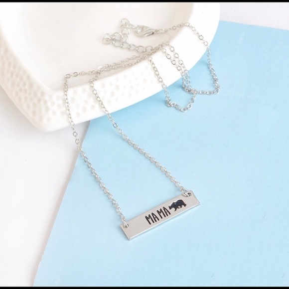 Mama Bear Necklace Silver - Picture 1 of 3